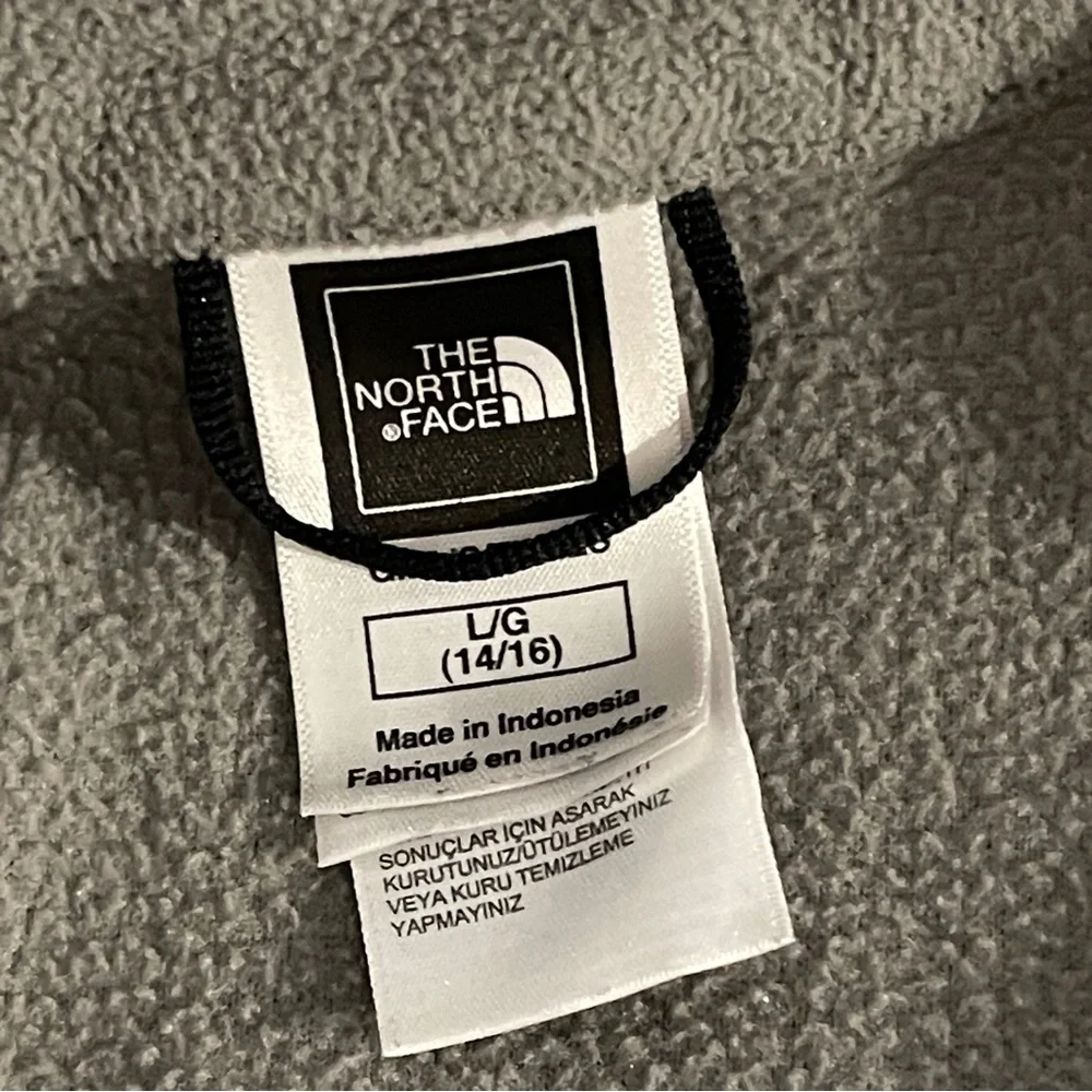 Girls The North Face Gray Pink Fleece jacket fall winter coat Large 14/16 L warm